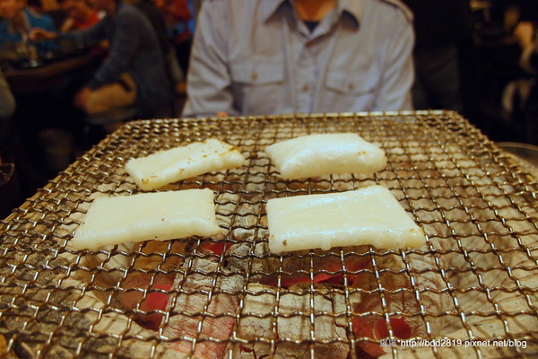 潮肉壽喜燒：【台北南港】潮肉壽喜燒－多元化的壽喜燒吃法，讓你吃不膩！吃完還可以逛逛五分埔喔