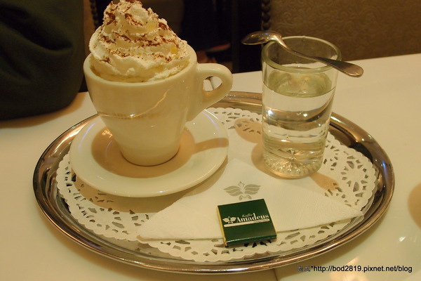Kaffee Amadeus阿瑪迪斯咖啡館(板橋大遠百)： 【新北板橋】Kaffee Amadeus阿瑪迪斯咖啡館(板橋大遠百店)－初體驗精緻美味的奧地利餐點！